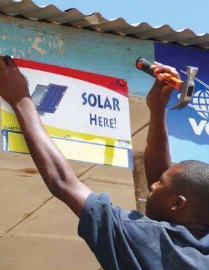 vendedor-minorista-de-energia-solar-en-tanzania-2009-informe-irena-1034858