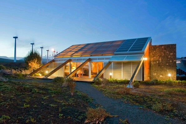 03-vivienda-sustentable-bioclimatica-construida-en-las-islas-canarias-espac3b1a-5769784