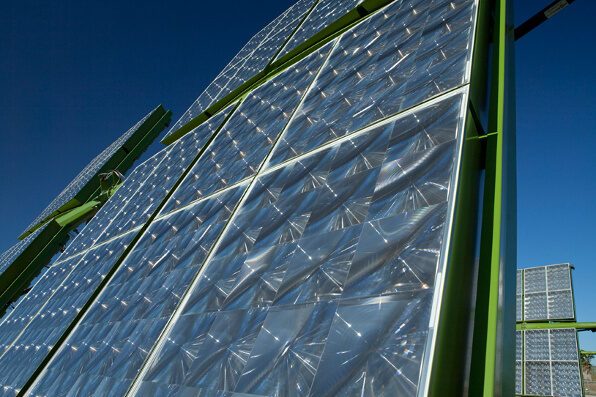 sistema-solar-fotovoltaico-de-concentracion-cpv-integrado-de-greenvolts-5417232